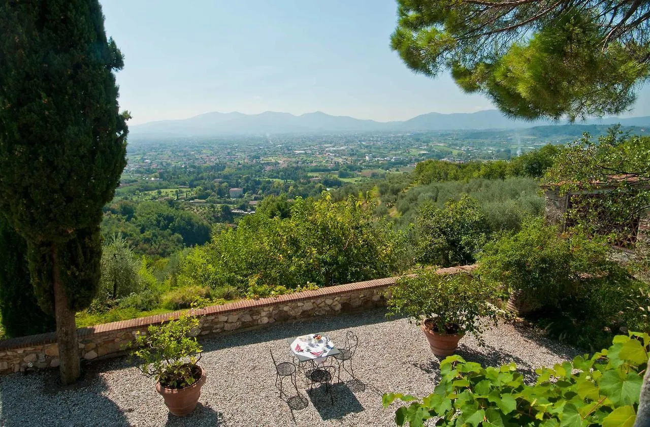 Vila Montevigna Lucca